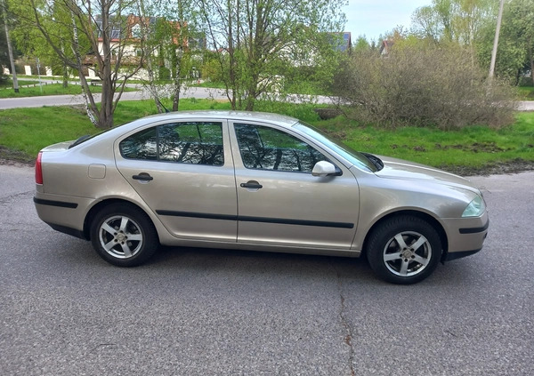 Skoda Octavia cena 10500 przebieg: 231515, rok produkcji 2006 z Gdańsk małe 137